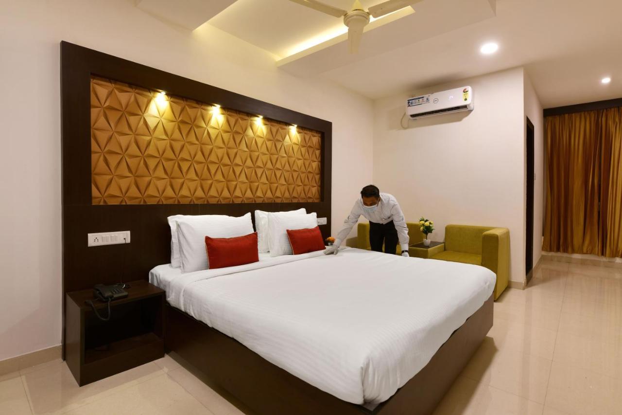 Hotel BV Colours By Rivido Bangalore Extérieur photo